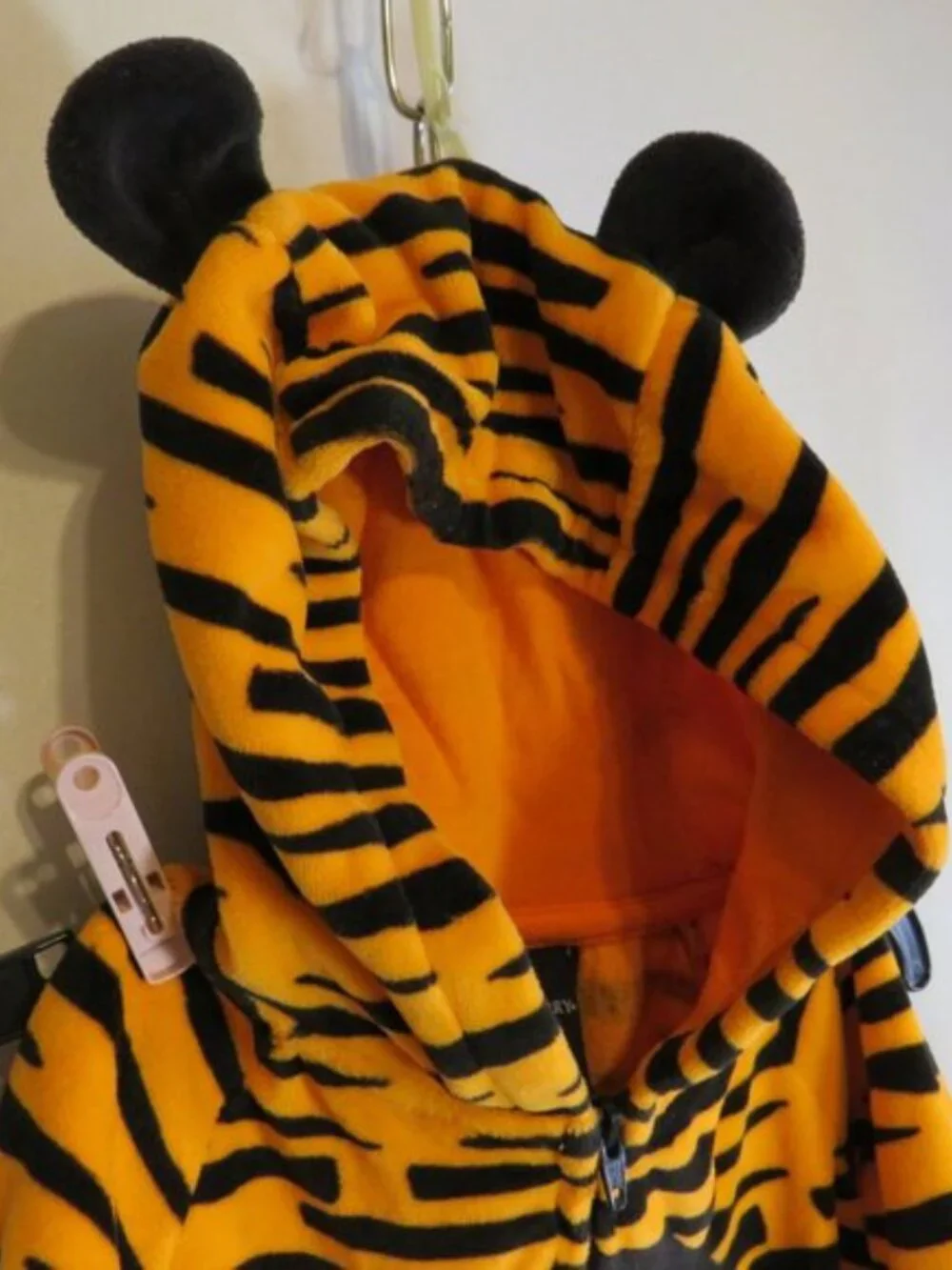 Faded Glory Tiger Striped Hooded Footie Costume Sleeper 3-6M Halloween
